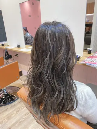セミロング カラー NicoRE. 大人女子×髪質改善のヘアスタイル