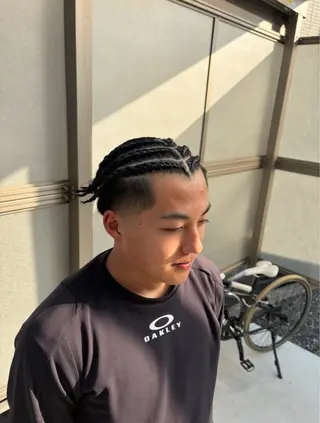 メンズ FRANK'S BARBER RESERVE 人形町店所属・森谷 迅のヘアスタイル