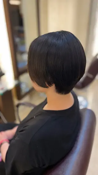 ショート 片岡 友輝のヘアスタイル
