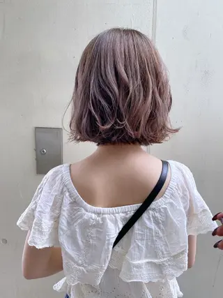 ミディアム カラー 進 詩織のヘアスタイル