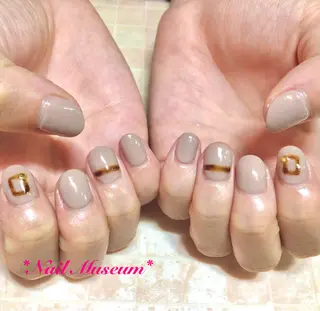 ネイル マグネットネイル💛 Hayakawaのネイルデザイン