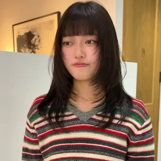 セミロング レイヤーカット🐩 透明感カラー モカのヘアスタイル