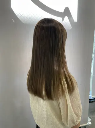 セミロング カラー ヘアアレンジ 美髪/透明感/レイヤ ーTATSUKI☘️のヘアスタイル