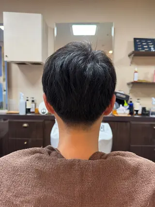 ショート 有田 光輝のヘアスタイル