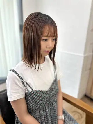 ミディアム カラー パーマ ヘアアレンジ メンズ キッズ レイヤーカット 🌿透け感カラーのヘアスタイル