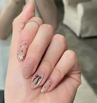 ネイル She’s Lunaのネイルデザイン