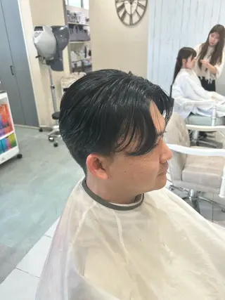 ミディアム 鈴木 海大のヘアスタイル