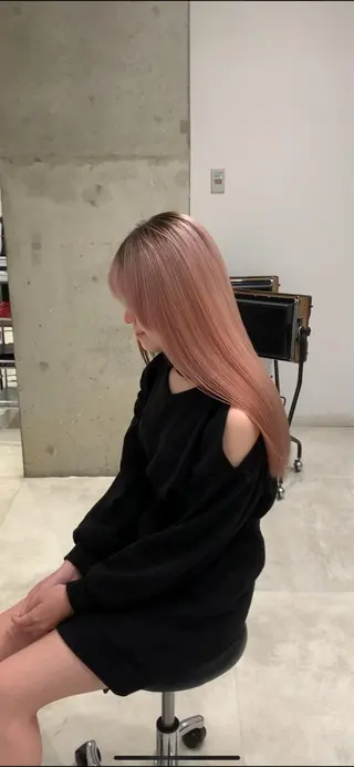 ロング カラー れい🫧 ハイトーン特化のヘアスタイル