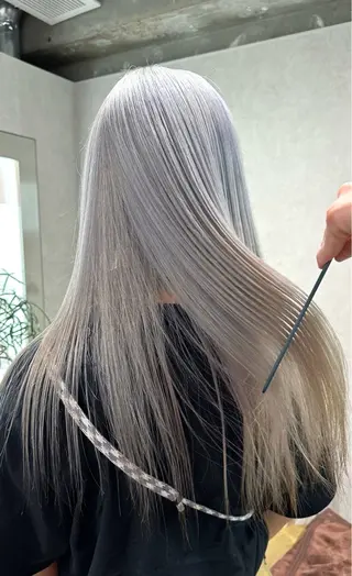 セミロング カラー お洒落カジュアル🍃 まなとのヘアスタイル
