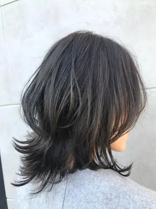 ミディアム 黒神 浩之のヘアスタイル