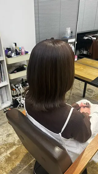 ショート カラー 坂下 かのんのヘアスタイル