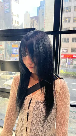 ロング カラー 新宿/ヘアカラー AiNAのヘアスタイル