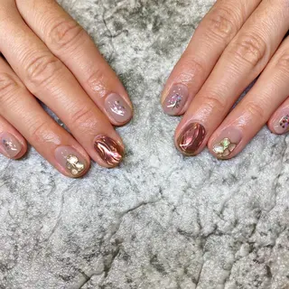 ネイル 脇坂 千晶のネイルデザイン