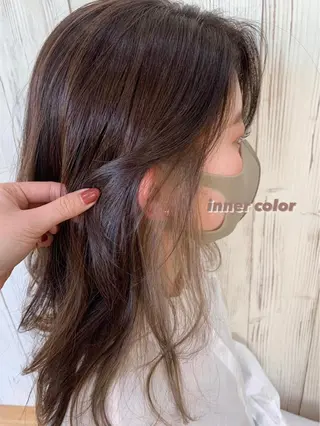 ロング カラー Nagisa🥥🧡 南森町駅 徒歩30秒のヘアスタイル
