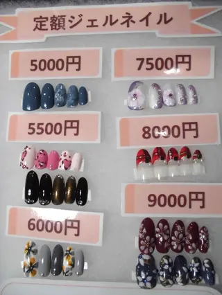 ネイル ネイルサロン Cureのネイルデザイン