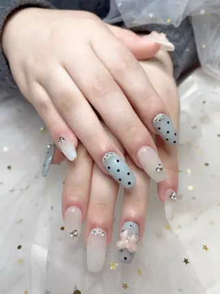 ネイル ジョリ En 💞🦋のネイルデザイン