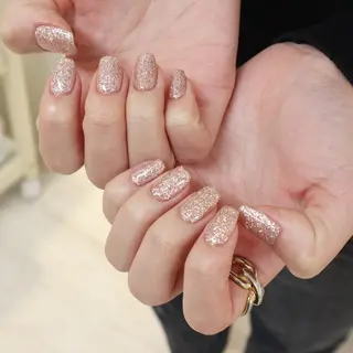 ネイル Elio所属・Elio 国泰寺のネイルデザイン