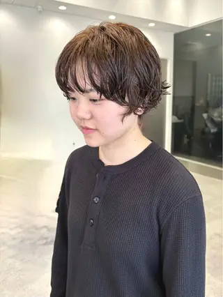 ショート パーマ すぎもと さき⚡️ レイヤー･*パーマのヘアスタイル