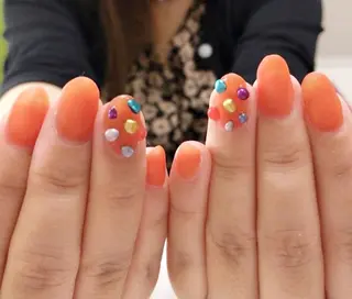 ネイル mano nella manoのネイルデザイン