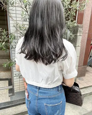 セミロング カラー ヘアアレンジ 🌷ボブ/髪質改善 ストレートのヘアスタイル