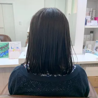 ミディアム カラー elua kanekoの眉毛・アイブロウイメージ