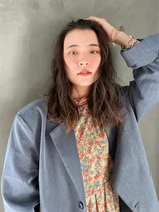 ロング カラー 吉田 夢のヘアスタイル