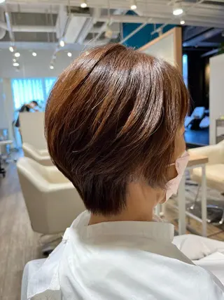 ショート こやま りほのヘアスタイル