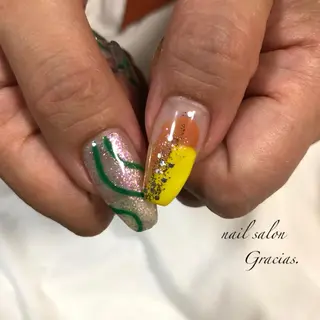 ネイル Gracias. rieのネイルデザイン