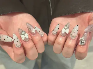 ネイル 韓国𝐧𝐚𝐢𝐥 🇰🇷🤍コガヤマのネイルデザイン