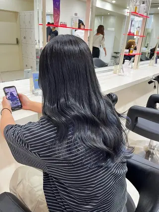 セミロング カラー 💟RINNA 艶カラー💟のヘアスタイル