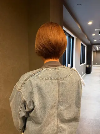 ショート カラー SHIINA シイナのヘアスタイル