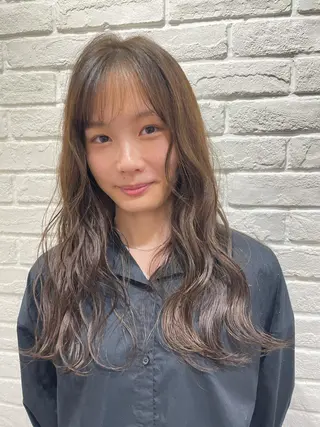 ロング カラー belta.🌱 安藝夏花🌻のヘアスタイル