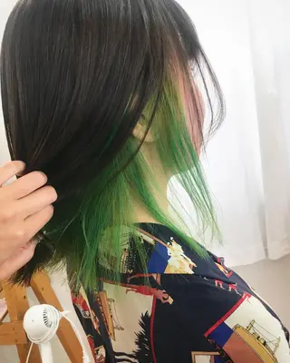 ミディアム カラー 荒木 ひろかのヘアスタイル