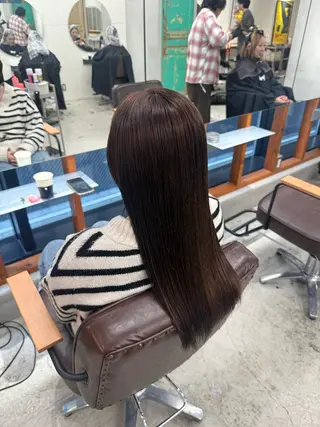 ロング カラー 佐々木 里紗のヘアスタイル
