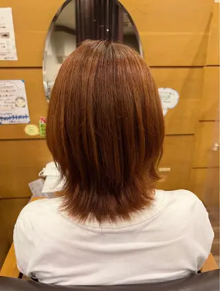 ミディアム カラー 小島 七海のヘアスタイル
