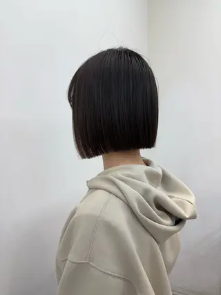 ショート レイヤー/ベージュ/ どますず🌺のヘアスタイル