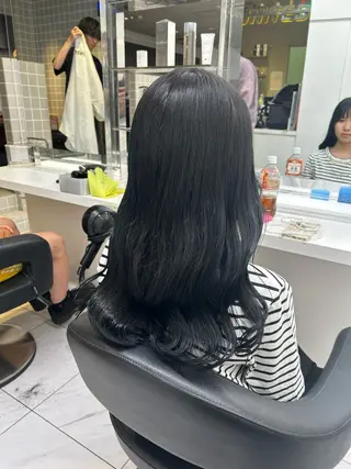 セミロング カラー パーマ ヘアアレンジ メンズ キッズ 🦋韓国レイヤー｜ 透明感グレージュ🦋のヘアスタイル