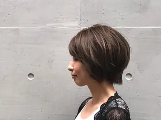ショート カラー 髪質改善TR 透明感カラーHanaのヘアスタイル