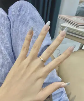 ネイル 🦋ネイルサロン ブラン🌈ゆりのネイルデザイン