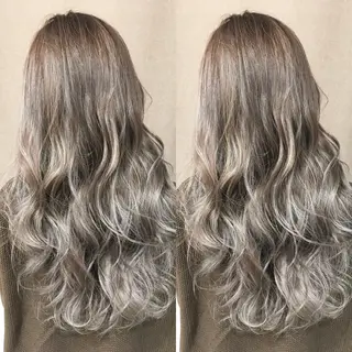 セミロング カラー ヘアアレンジ マツエク・マツパ 井上 一平のヘアスタイル