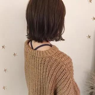 ミディアム カラー 市川 千夏のヘアスタイル