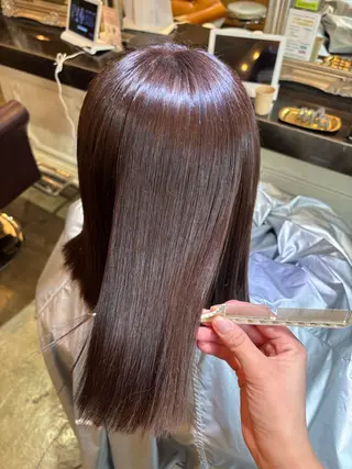 セミロング オリーブカラー/艶髪 🦋kokona🦋のヘアスタイル