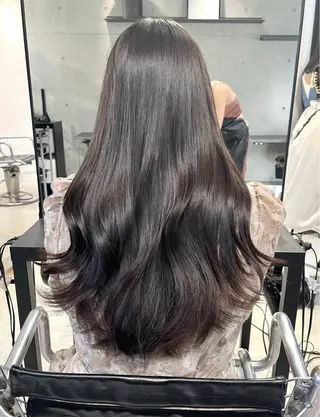 ロング カラー パーマ ヘアアレンジ 透明感/オリーブ/ グレージュ/YUKAのヘアスタイル