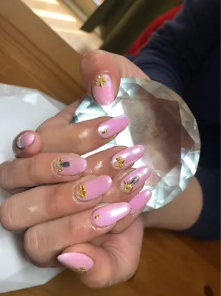 ネイル LAVISH nail salonのネイルデザイン