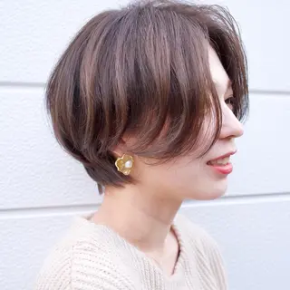 ショート カラー 衣笠 雅俊のヘアスタイル