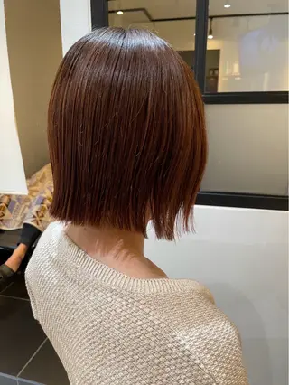 ショート カラー ﾊｲﾄｰﾝ/ｶﾗｰ/ 用賀/稲若健太郎のヘアスタイル