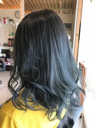 ロング カラー 関口 友行のヘアスタイル