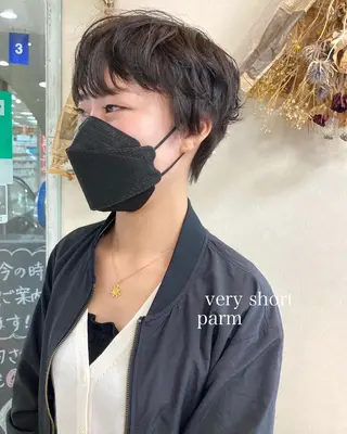 ショート パーマ 初めてのショート お任せください✂️のヘアスタイル