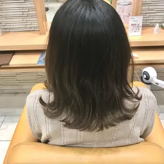 セミロング カラー レイヤー・波巻き RYOSUKEのヘアスタイル
