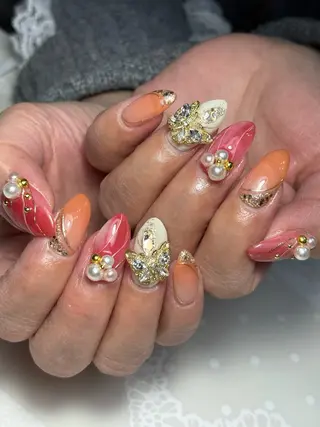 ネイル ✴︎ Delightのネイルデザイン